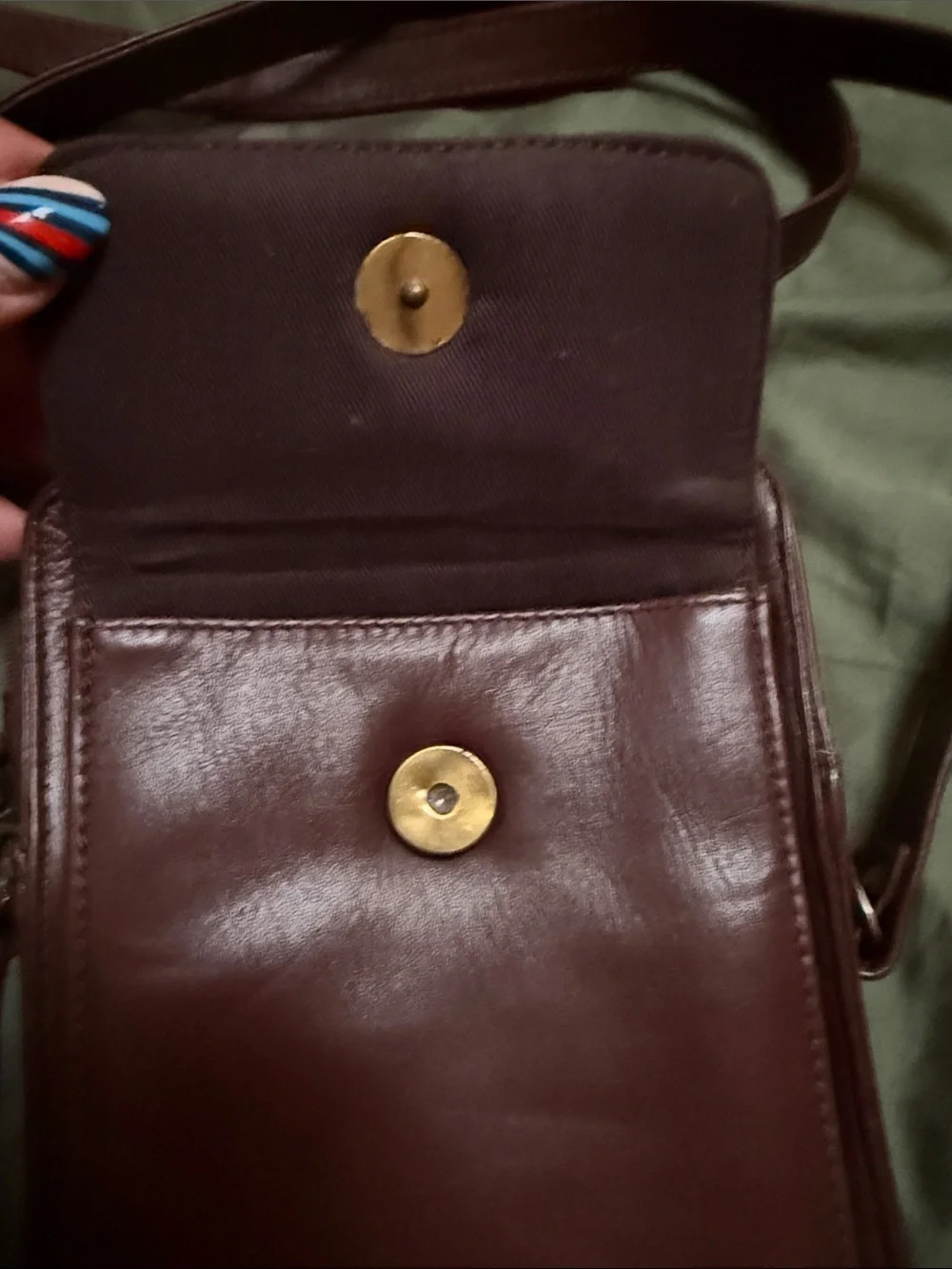 Wilsons Leather Burgundy Leather Messenger Crossbody
